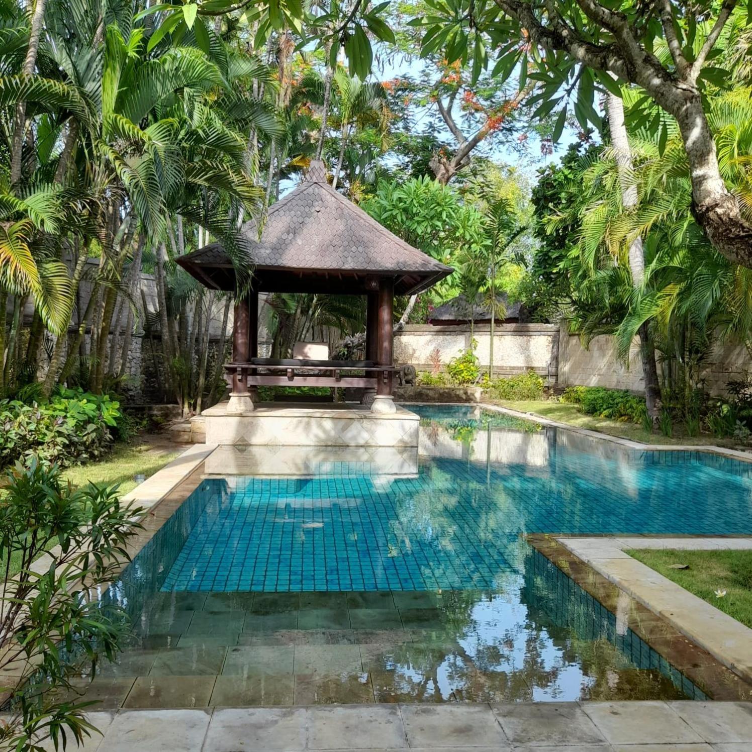 The Royal Beach Seminyak Exterior foto