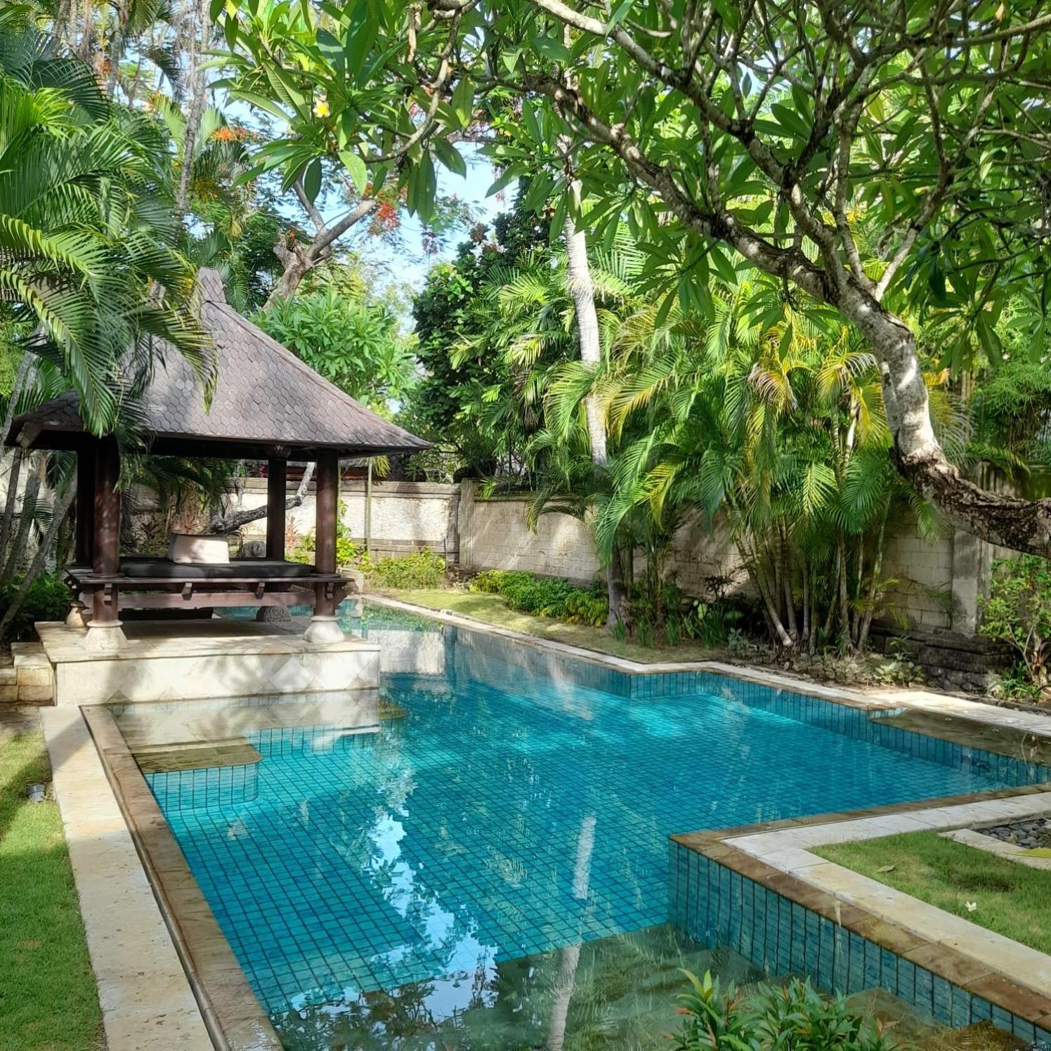 The Royal Beach Seminyak Exterior foto