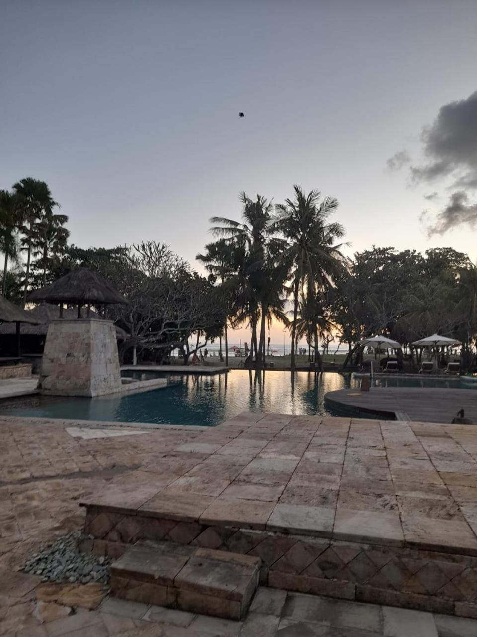 The Royal Beach Seminyak Exterior foto