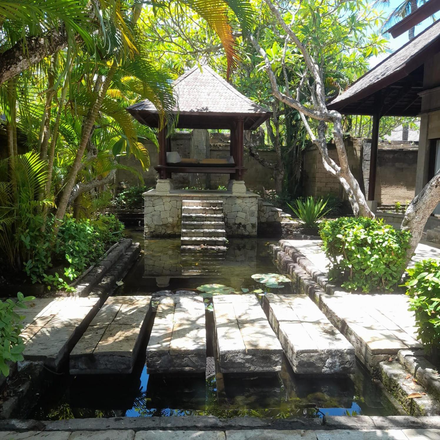 The Royal Beach Seminyak Exterior foto