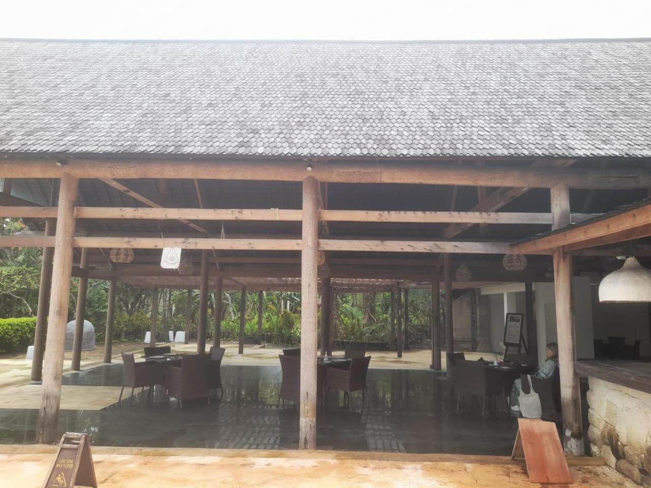 The Royal Beach Seminyak Exterior foto